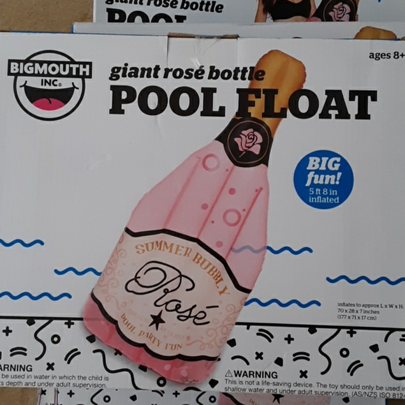GIANT ROSE BOTTLE POOL FLOAT - Picture 6 of 6